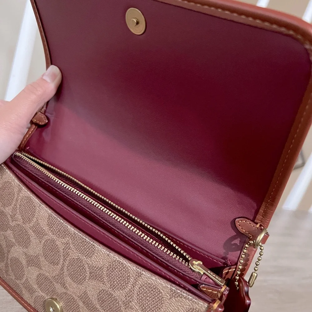 ❌SOLD❌Coach Brown Signature Canvas Bag - Picture 8 of 14